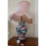 Ceramic Oriental table lamp