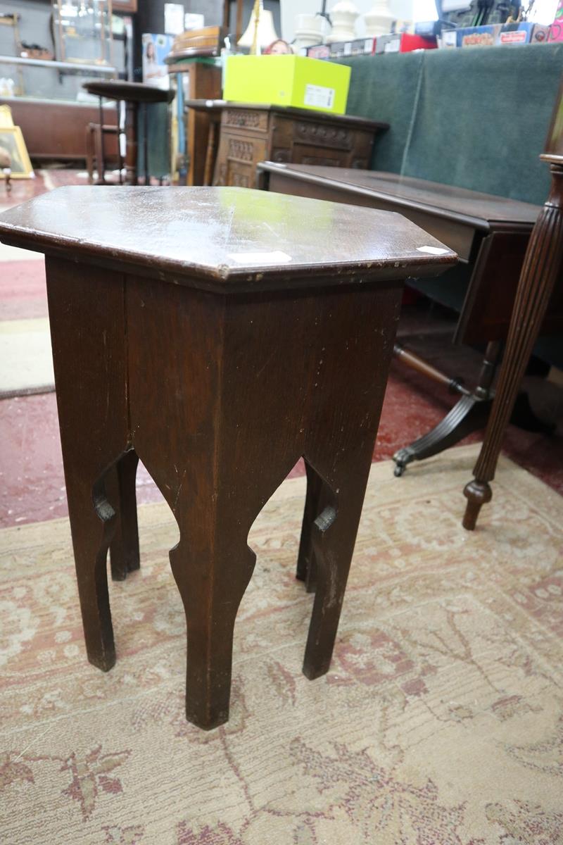 Antique oak hexagonal occasional table - Bild 3 aus 4