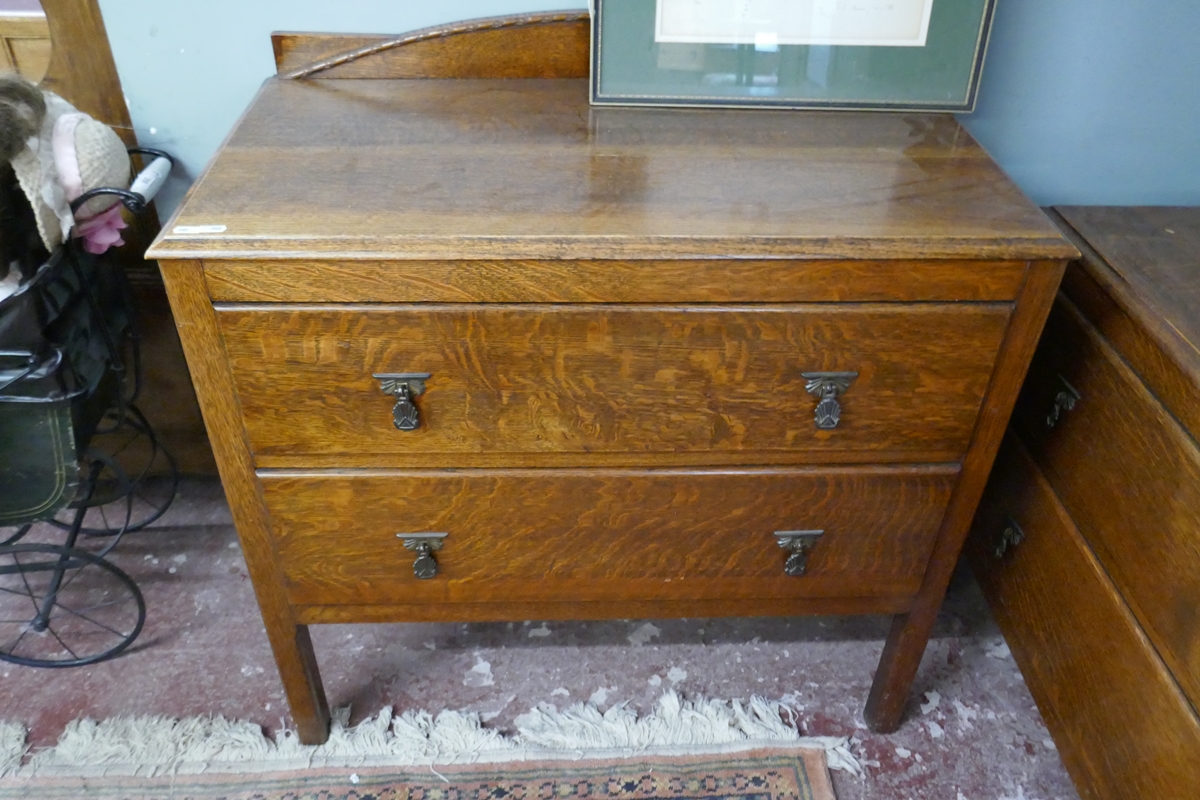 Oak bedroom suite consisting of wardrobe, chest of drawers, dressing table - Bild 2 aus 10