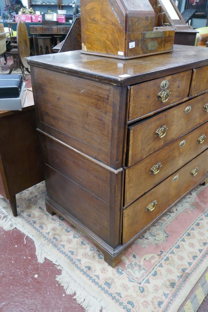 17th century inlaid walnut chest - Approx size: W: 102cm D: 57cm H: 91cm - Bild 4 aus 5