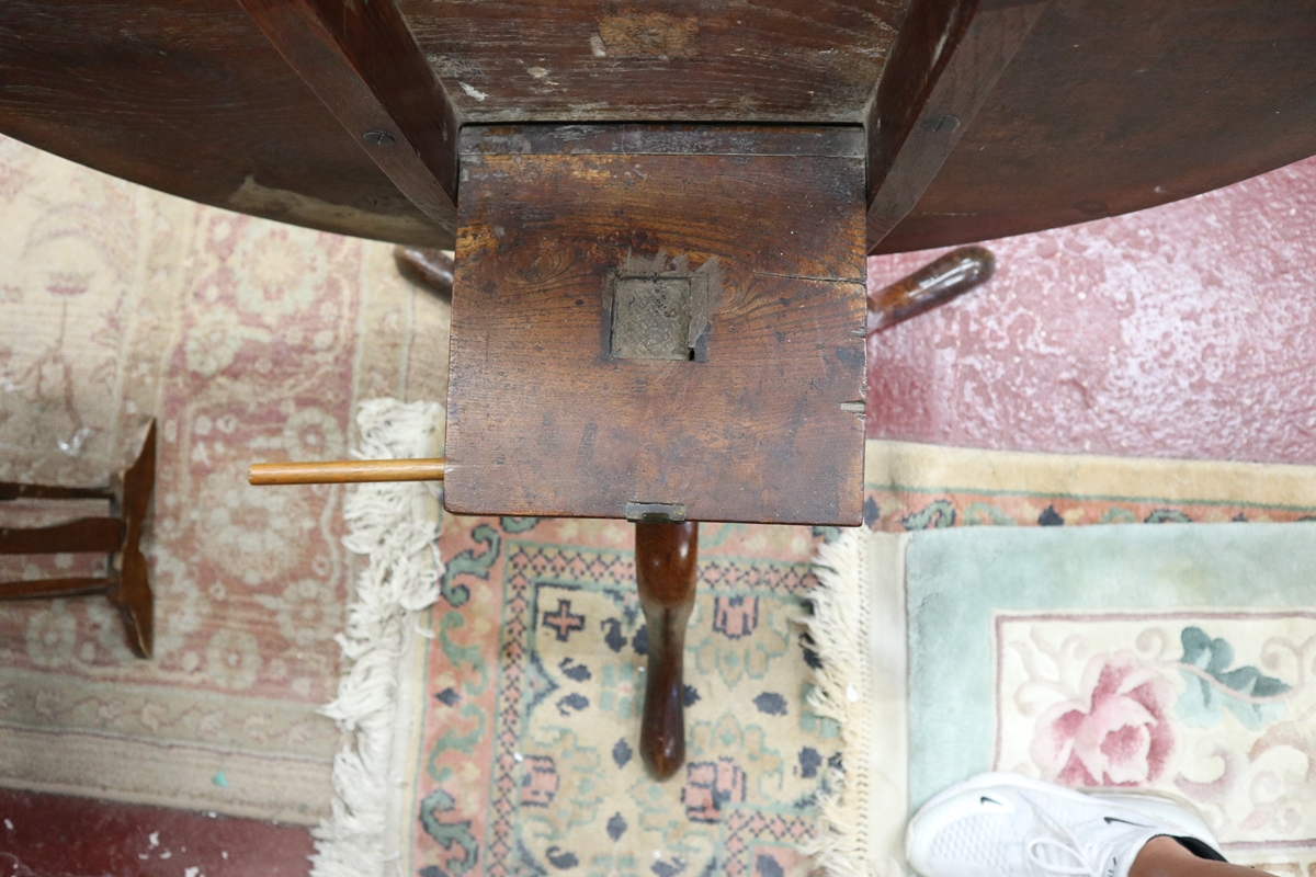 Early oak tripod table - Bild 4 aus 4