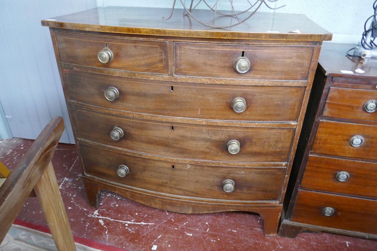 19thC mahogany bow fronted chest of 2 over 3 drawers - Approx size W: 106cm D: 59cm H: 101cm - Bild 3 aus 4