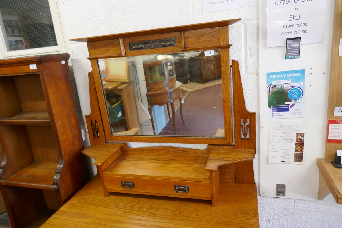 Arts and Crafts oak dressing table - Approx size: W: 91cm D: 51cm H: 160cm - Bild 4 aus 7