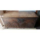 Small carved oak chest - Approx size: W: 78cm D: 35cm H: 39cm