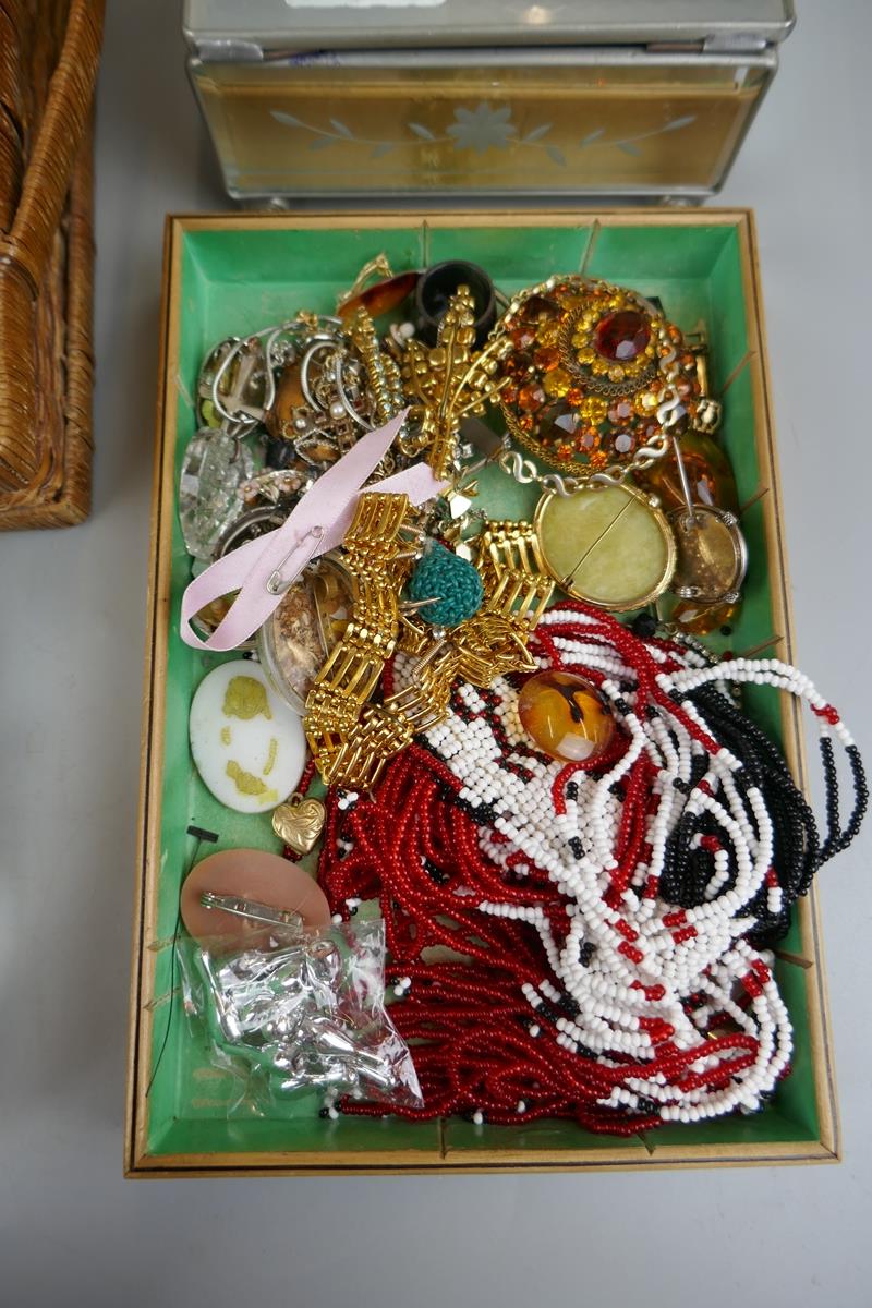 Collection of costume jewellery - Image 2 of 4