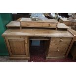 Large pine desk - Approx size: W: 152cm D: 57cm H: 97cm