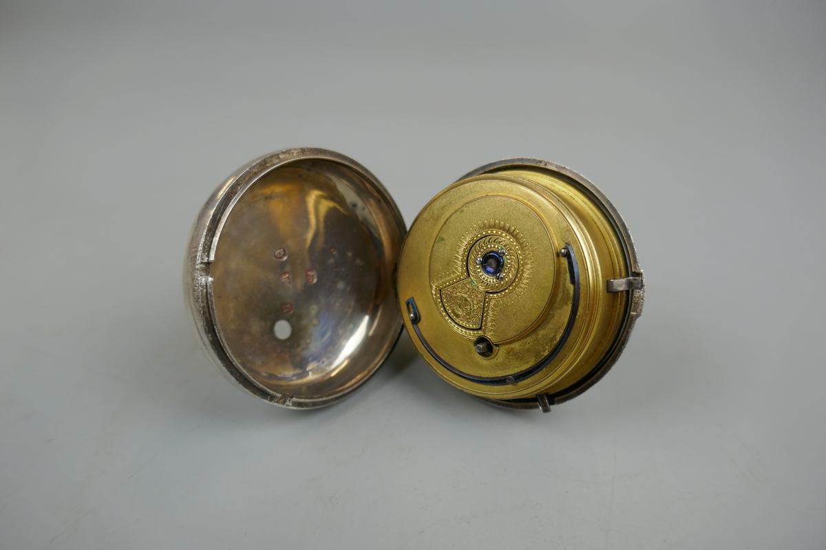 Hallmarked silver pocket watch and case marked Tho Smith 1813 - Image 6 of 8