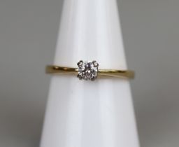 18ct diamond solitaire ring - Approx size: O½