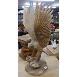 Large carved wooden eagle - Approx height: 72cm