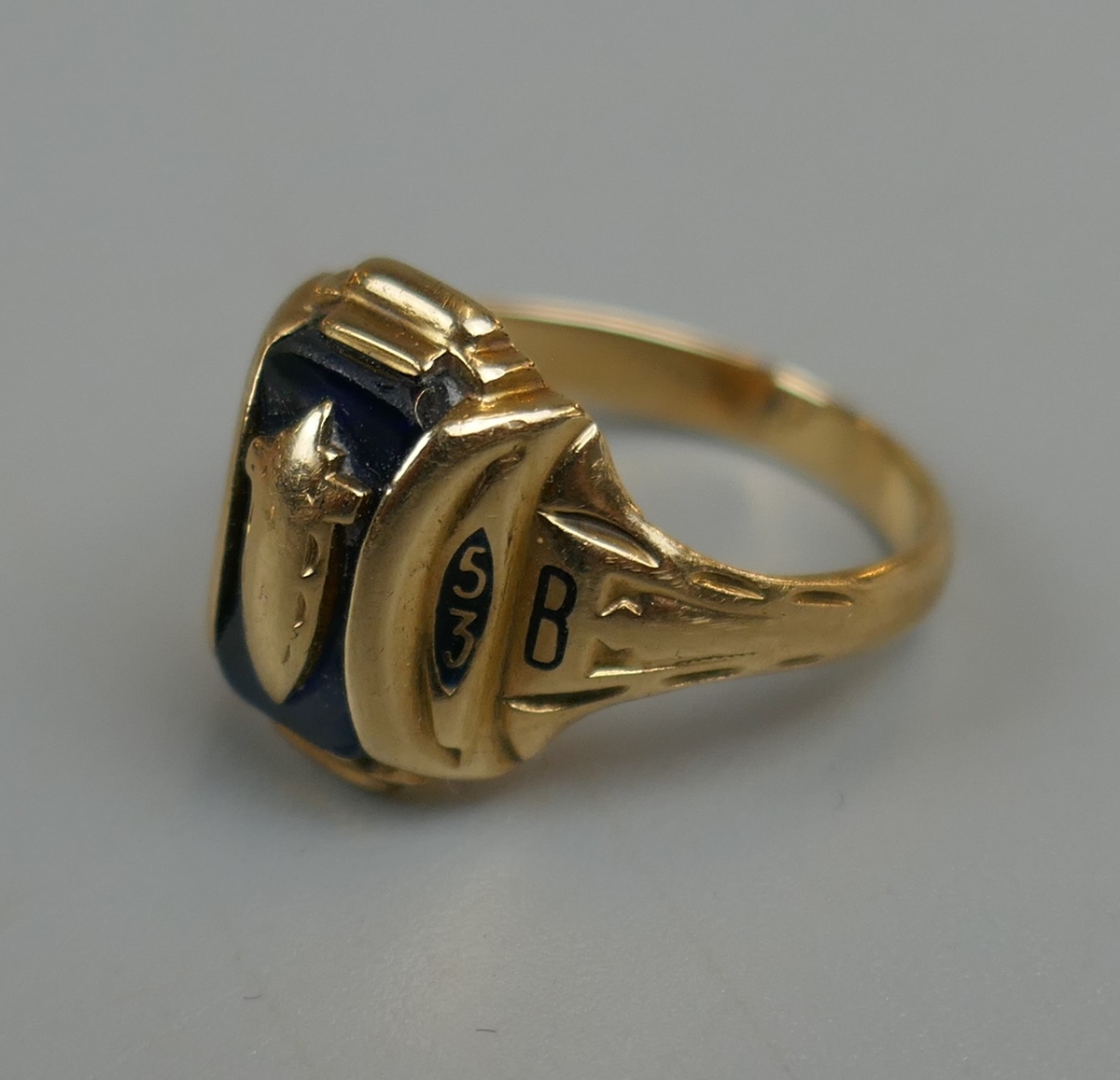 10ct gold ring together with gold watch A/F - Image 3 of 4