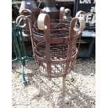 Cast iron fire basket - Approx height: 80cm