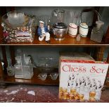 Pub memorabilia to include punch bowl and drinking chess set