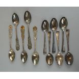 Collection of hallmarked silver teaspoons - Approx weight: 117g