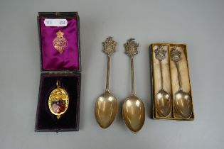 Hallmarked silver Livery spoons - Joiners and Ceilers together with medal