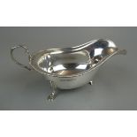 Hallmarked silver sauce boat - Approx weight: 107g