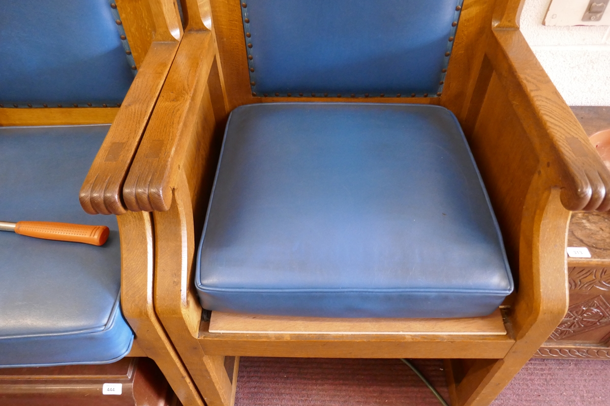 2 fine & large oak throne chairs from a masonic lodge - Image 3 of 5