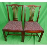 Set of 6 Chippendale style chairs