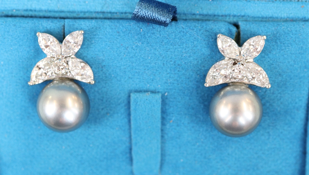 Fine pair of 18ct white gold earrings set with marquise diamonds & pearls - Image 2 of 2