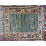 Hand woven Egyptian rug - Approx size: 134cm x 106cm