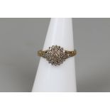 Gold diamond cluster ring - Approx ring size: K