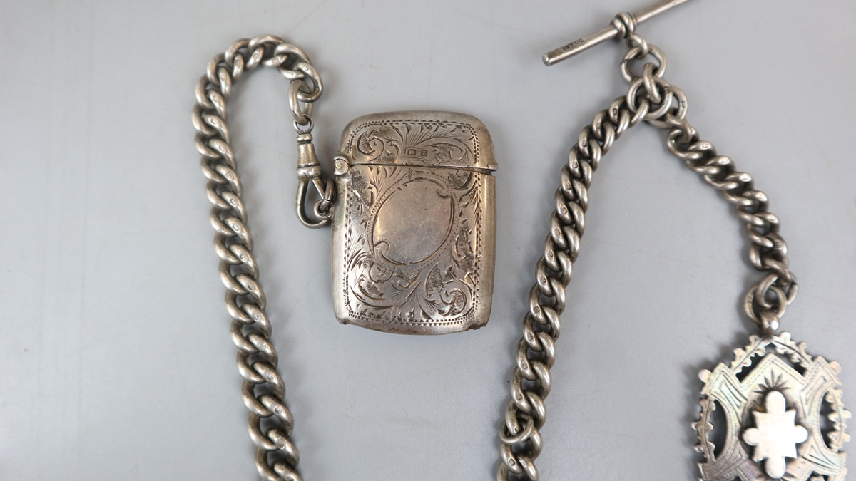 Silver Albert chain, vesta case & a medal - Approx weight: 103g - Bild 5 aus 5