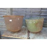 2 large metal pots