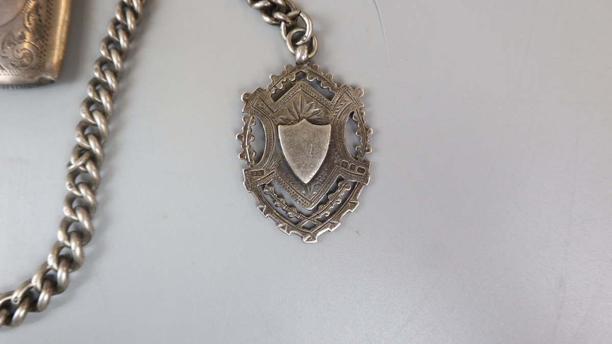 Silver Albert chain, vesta case & a medal - Approx weight: 103g - Bild 3 aus 5