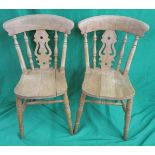 Set of 4 beech dining chairs