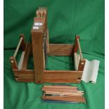 Table top loom machine