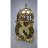 Brass mantel clock - Approx height: 24cm