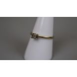 Gold 1/4ct princess cut diamond solitaire ring - Approx size: P