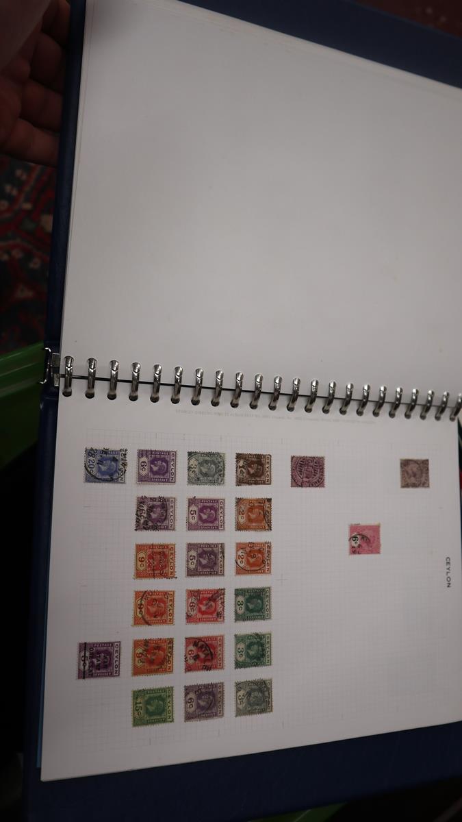 Stamps - World in 13 albums/stock books plus envelopes. - Bild 17 aus 26