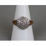 Gold diamond cluster ring - Approx size: P