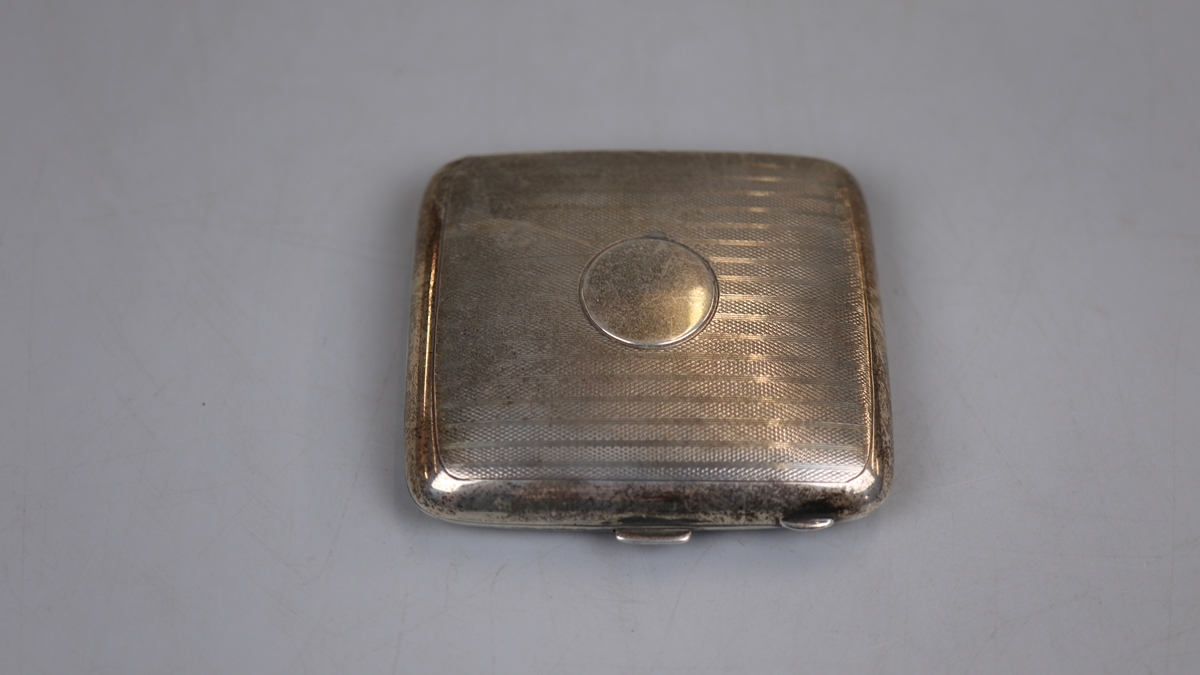 Hallmarked silver cigarette case - Approx weight 80g