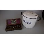 Enamel bin together with a carved box full of antique keys