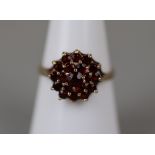 Gold garnet set cluster ring - Approx size: N