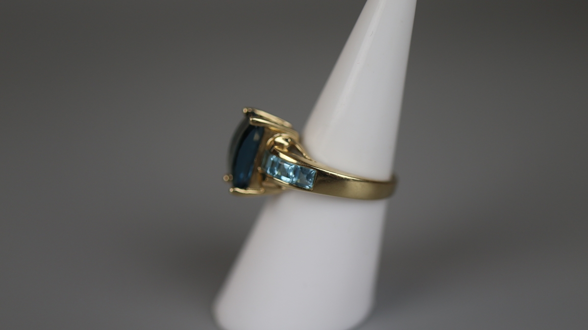 Gold blue topaz set ring - Size L - Bild 2 aus 3