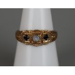 Gold opal and sapphire set ring - Size M