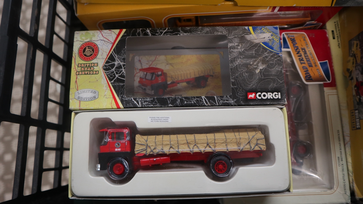 Collection of boxed Corgi Classics die cast vehicles - Bild 12 aus 13