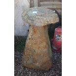 Antique staddle stone - Approx H: 92cm