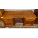 Large pine desk - Approx size: W: 183cm D: 75cm H: 77cm