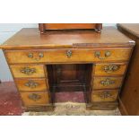 Antique kneehole desk - Approx size: W: 97cm D: 50cm H: 74cm