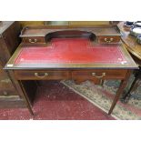 Leather top desk - Approx size: W: 92cm D: 50cm H: 85cm