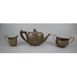 Hallmarked silver teapot, sugar bowl & milk jug - Approx gross weight: 388g