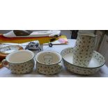 Collection of Royal Doulton to include chamber pots, wash bowl etc