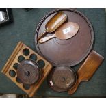 Collection of Treen and Bakelite to include egg stand