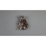 Silver and plique-de-jour enamel cat brooch/pendant