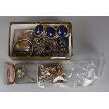 Collection of costume jewellery to include watches, brooches etc