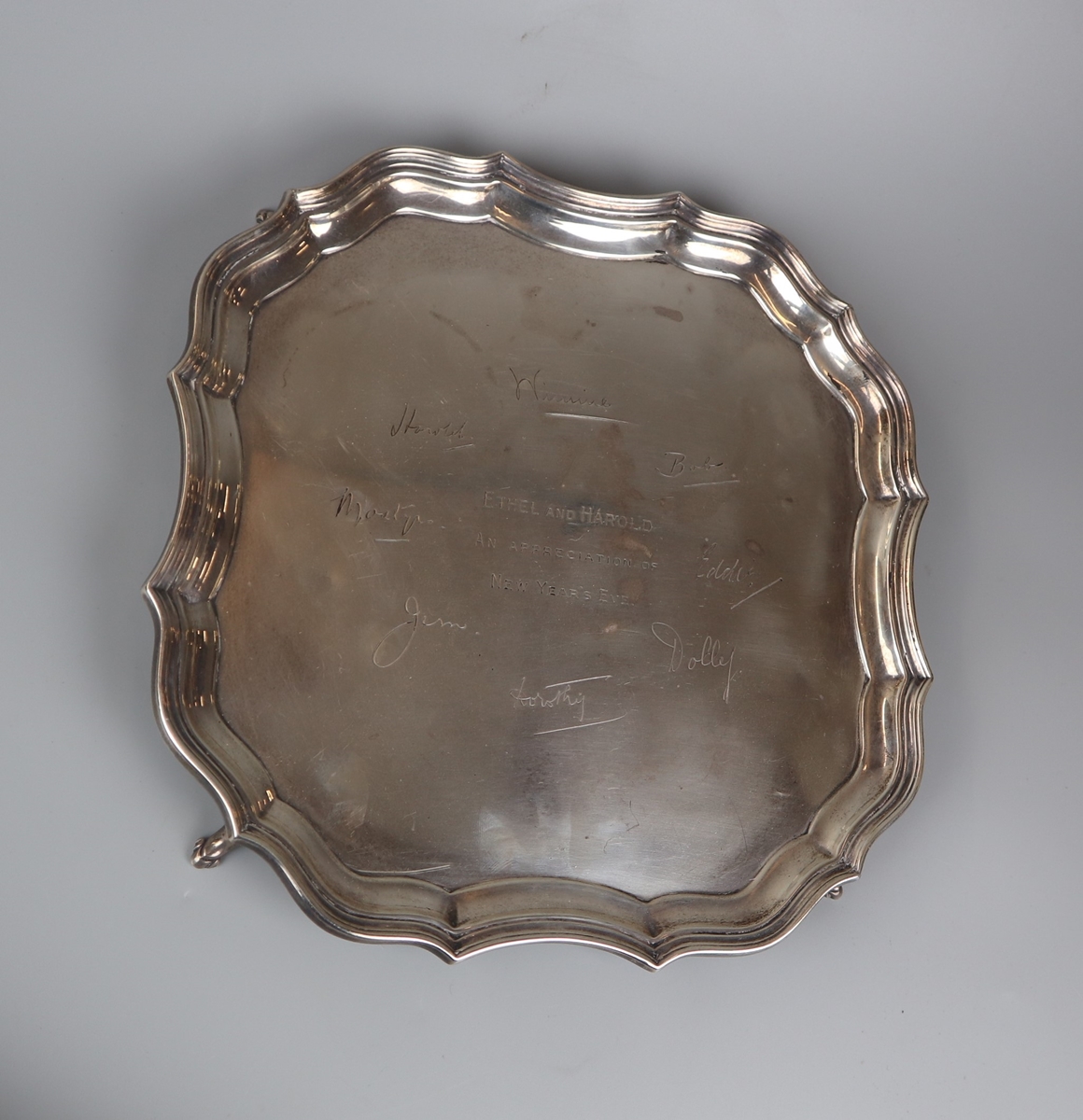 Hallmarked silver salver - Approx weight 622g