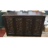 Victorian oak coffer with 4 carved foliate panels